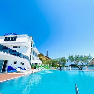  Resort Principe Del Albanien